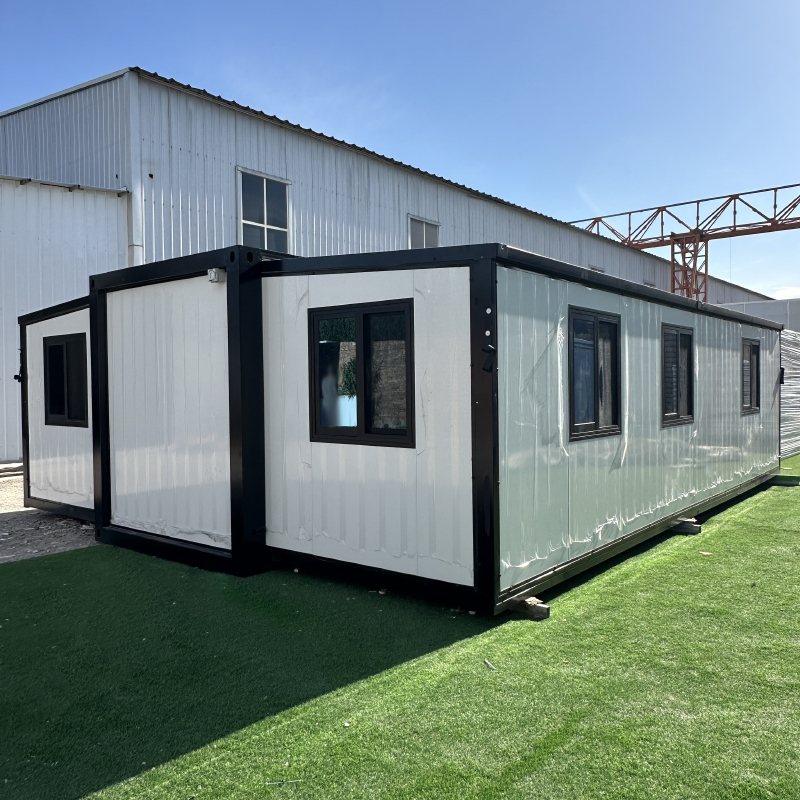 30ft Expandable House Large Room With Black Frame And White Wall Panels